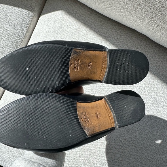 Gucci Mules with Flower Patch, Size 36 1/2 - Picture 2 of 3